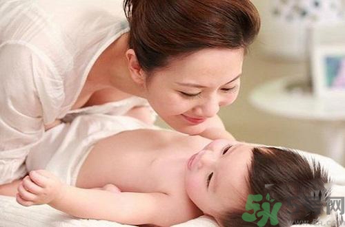 秋天坐月子怎么穿衣服？秋天坐月子注意事項(xiàng)