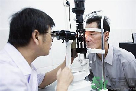 青光眼的發(fā)病因素是什么？青光眼的并發(fā)癥有哪些？