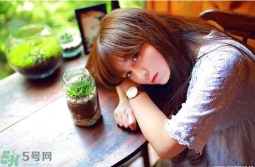 美瞳怎么分左右眼？戴美瞳能睡覺(jué)嗎？