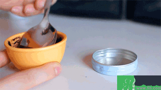 奧利奧睫毛膏怎么做？奧利奧睫毛膏做法視頻
