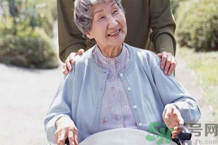 帕金森的易發(fā)人群有哪些？如何預(yù)防帕金森？