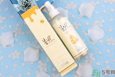 春雨卸妝水好用嗎？春雨卸妝水怎么使用？