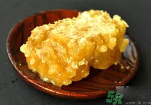 蜂巢蜜怎么保存？蜂巢蜜過期了可以吃嗎？