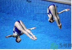 跳水運動員為什么跳水后要洗澡？跳水后為什么要洗澡
