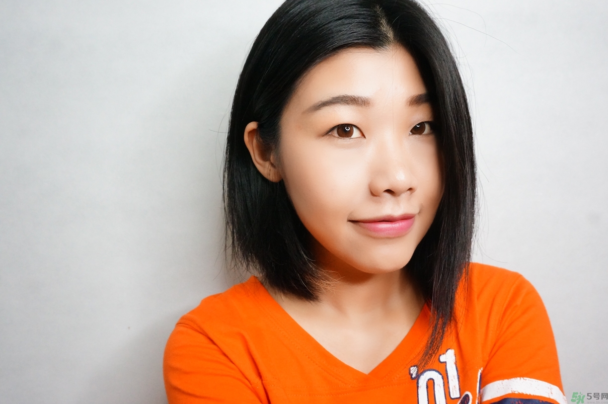 雅詩(shī)蘭黛晶透沁白淡斑精粹水怎么樣？雅詩(shī)蘭黛淡斑水好用嗎？