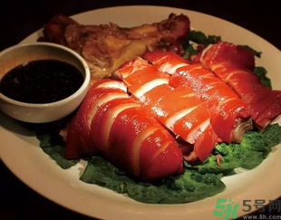 膽結(jié)石可以吃月餅嗎？膽結(jié)石患者吃月餅的危害