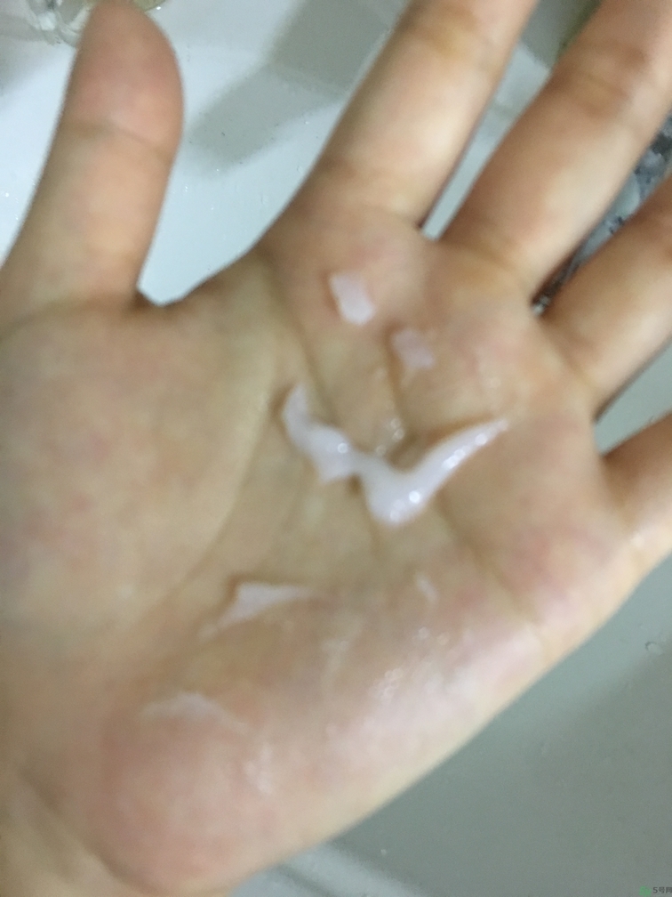 春雨和水光面膜哪個(gè)好？春雨面膜和水光面膜哪個(gè)好？