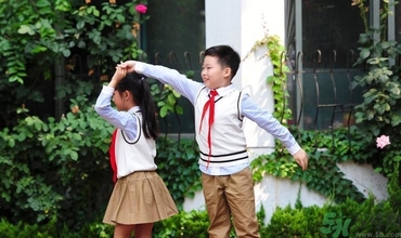 怎么讓女孩子喜歡自己？怎么讓男孩子喜歡自己？