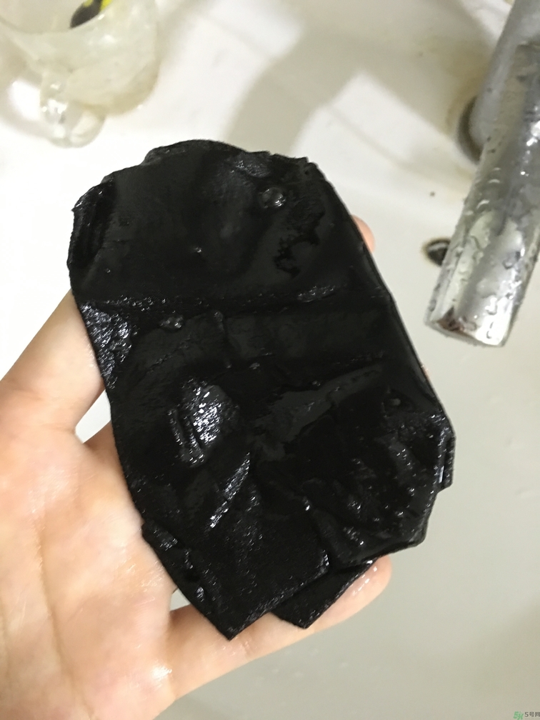 春雨和水光面膜哪個(gè)好？春雨面膜和水光面膜哪個(gè)好？