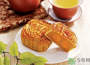 月餅熱量高嗎？吃月餅會(huì)胖嗎？