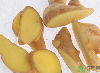 產(chǎn)后脫發(fā)吃什么好？治療產(chǎn)后脫發(fā)的小偏方