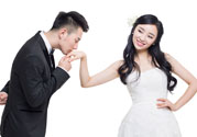 第一次接吻怎么接？和男生接吻沒感覺怎么辦？