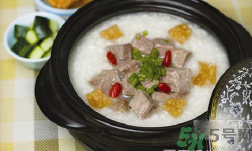 枸杞和什么一起煮粥比較好？枸杞怎么煮粥？