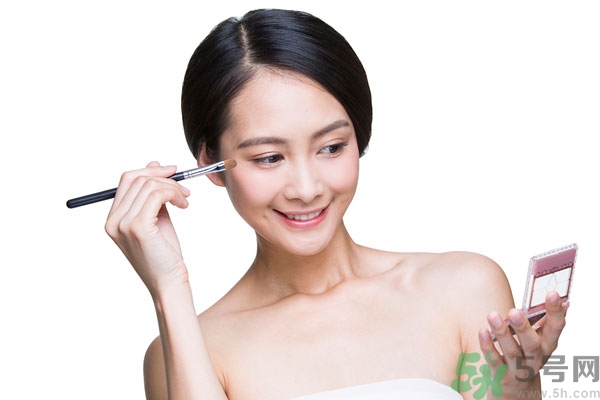 眼影干了怎么辦？眼影保質(zhì)期一般多久？