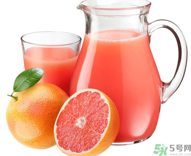 西柚怎么吃？西柚和什么榨汁好喝？