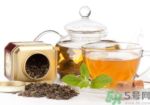 發(fā)燒可以喝茶嗎？發(fā)燒喝什么茶比較好？
