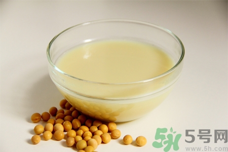 豆?jié){是堿性還是酸性？豆?jié){是涼性還是熱性？