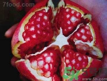 石榴里面發(fā)黑能不能吃？石榴發(fā)黑怎么辦？