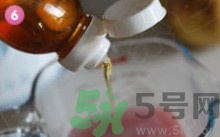 石榴水弄衣服上怎么洗？石榴汁怎么清洗？