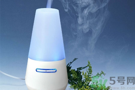 用加濕器好嗎？用加濕器的好處和壞處是什么？