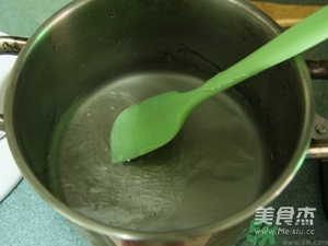 水晶月餅用的什么粉？水晶月餅的做法及配方
