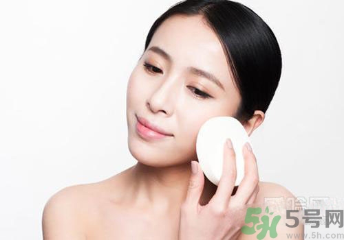 痘痘肌用什么護膚品好？痘痘肌護膚品推薦