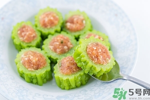 喝苦瓜汁會(huì)影響月經(jīng)嗎？來(lái)月經(jīng)可以喝苦瓜汁嗎？