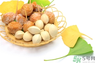 白果什么時(shí)候成熟？沒(méi)熟的白果能不能吃？