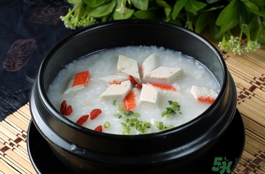 結(jié)腸息肉手術(shù)后吃什么？結(jié)腸息肉手術(shù)后要注意什么？