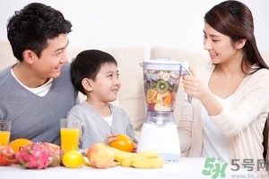 蘋果和火龍果哪個(gè)減肥？蘋果和火龍果可以一起榨汁嗎？