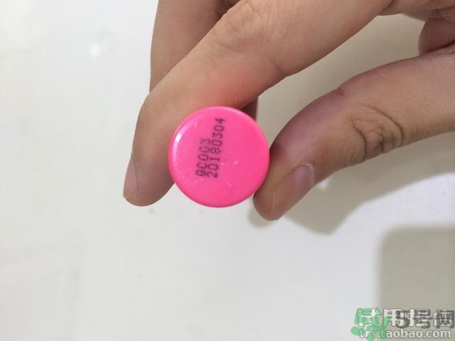 夢(mèng)妝唇膏筆怎么用?夢(mèng)妝唇膏筆使用方法。
