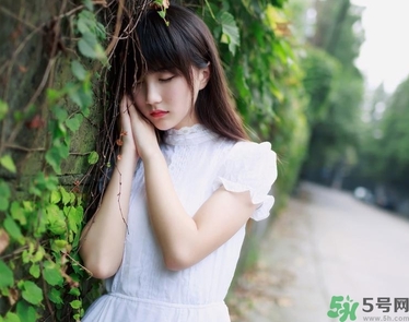 外陰瘙癢有灼熱感是怎么回事？外陰瘙癢有灼熱感怎么辦？