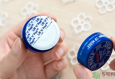 Blistex碧唇小藍罐好用嗎？怎么用？