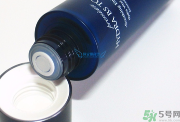 ahc水乳孕婦可以用嗎？ahc b5玻尿酸水乳適合孕婦嗎？