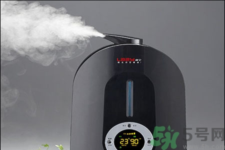 加濕器里可以加精油嗎？加濕器里可以加醋嗎？