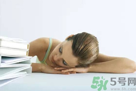 吃完午飯睡覺(jué)會(huì)胖嗎？吃完飯就睡覺(jué)好嗎？
