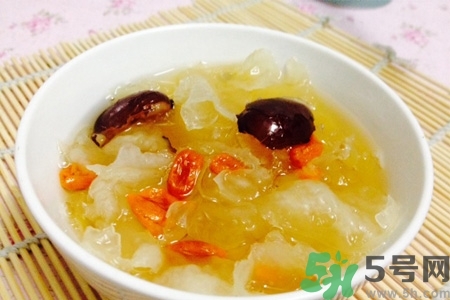 女性吃什么能預(yù)防婦科疾?。颗猿允裁茨茴A(yù)防子宮疾??？