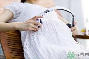 科學的胎教方法有哪些？怎么胎教培養(yǎng)聰明寶寶？