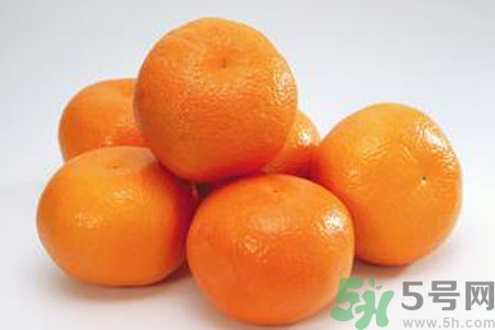 牛奶和橘子能一起吃嗎？橘子不能和什么一起吃？