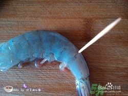 活蝦怎么處理干凈蝦線？活蝦怎么去蝦線？