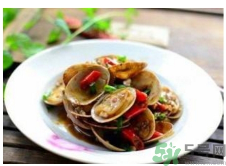 活蛤蜊可以帶上飛機(jī)嗎？活蛤蜊可以托運(yùn)嗎？