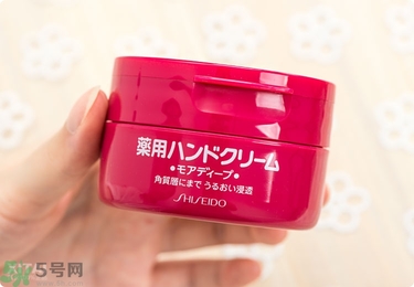 資生堂護(hù)手霜怎么樣？資生堂護(hù)手霜100g紅罐好用嗎？