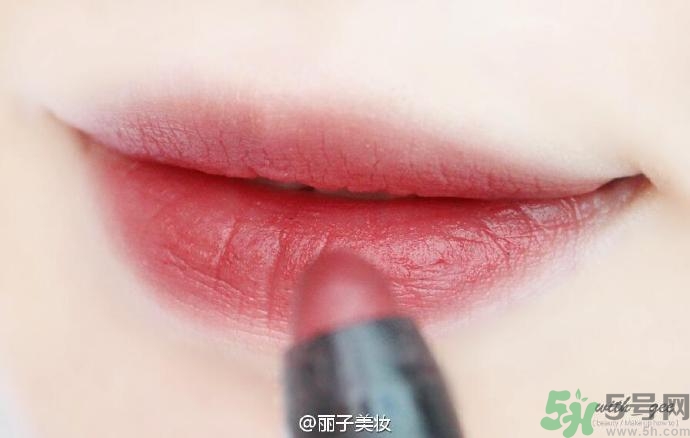 韓孝珠妝怎么化？韓孝珠韓式清新裸妝怎么化？