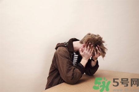 抑郁癥不能吃哪些食物？抑郁癥飲食要注意什么？