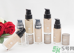 revlon露華濃粉底液怎么樣？露華濃粉底液色號選擇與試色