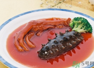 海參價(jià)格多少錢一斤？海參怎么泡發(fā)最好？
