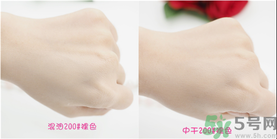 revlon露華濃粉底液怎么樣？露華濃粉底液色號選擇與試色