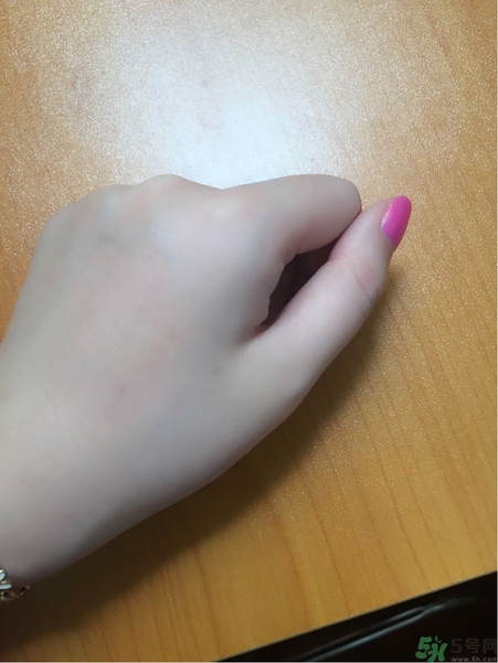 solone兩用眉彩筆多少錢(qián)?絲柔兩用眉彩筆專柜價(jià)格