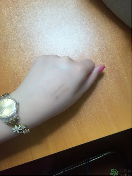 solone兩用眉彩筆多少錢(qián)?絲柔兩用眉彩筆專柜價(jià)格