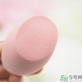 葫蘆海綿粉撲怎么用？葫蘆粉撲使用方法